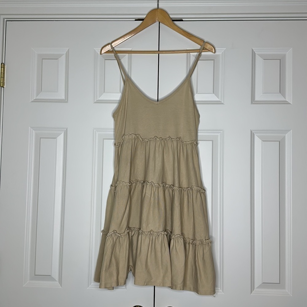Zara Mini Ruffle Dress SzM Tan